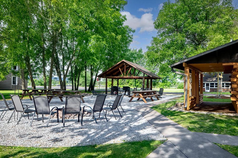 Big River Escape Riverside Cabins Buffalo City Kültér fotó